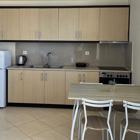 Ansi Paradiso Apartaments Sarande Bagian luar foto