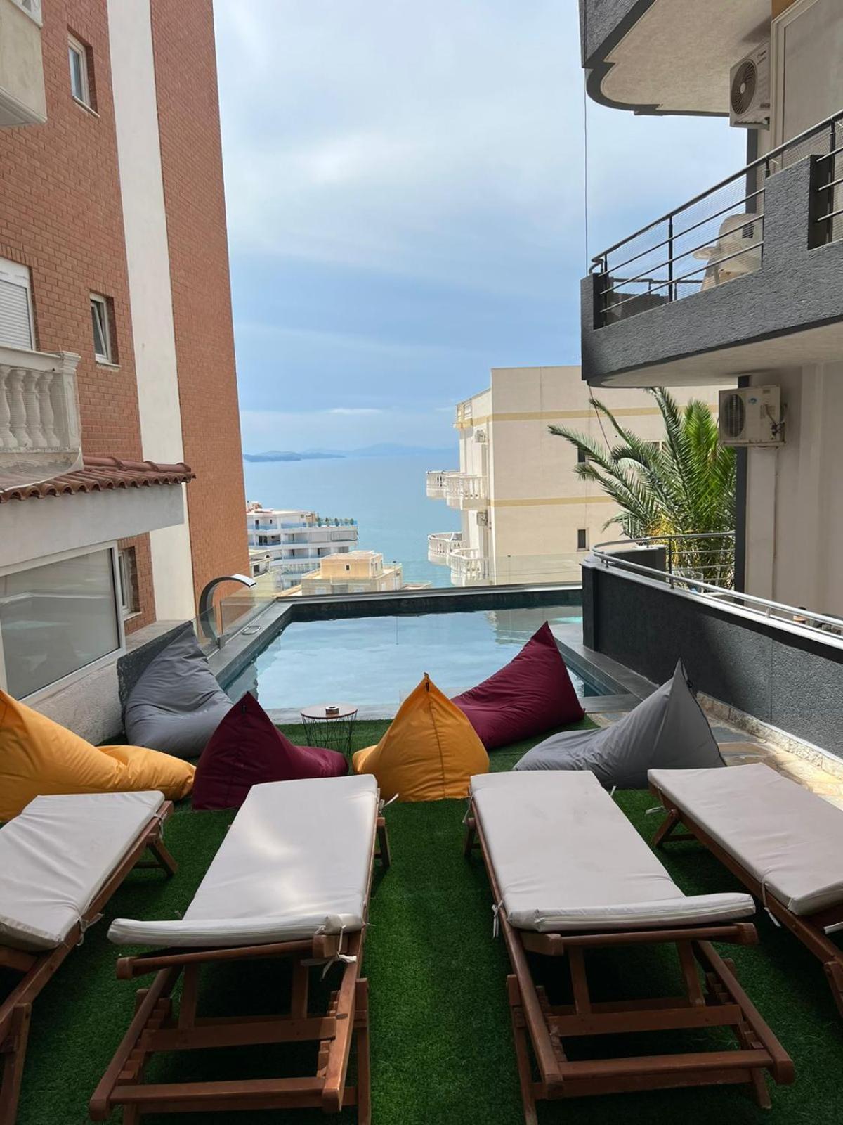 Ansi Paradiso Apartaments Sarande Bagian luar foto