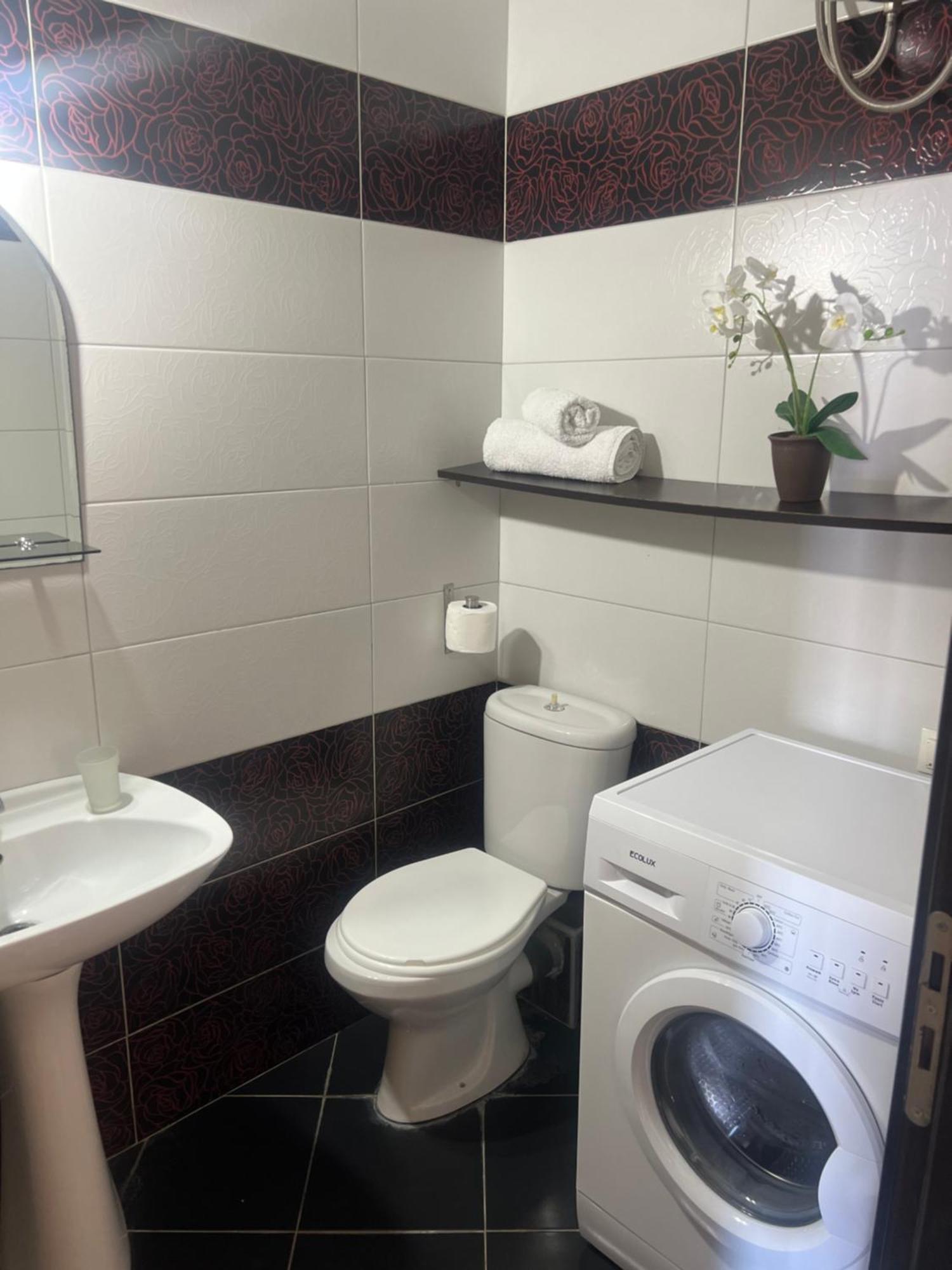 Ansi Paradiso Apartaments Sarande Bagian luar foto