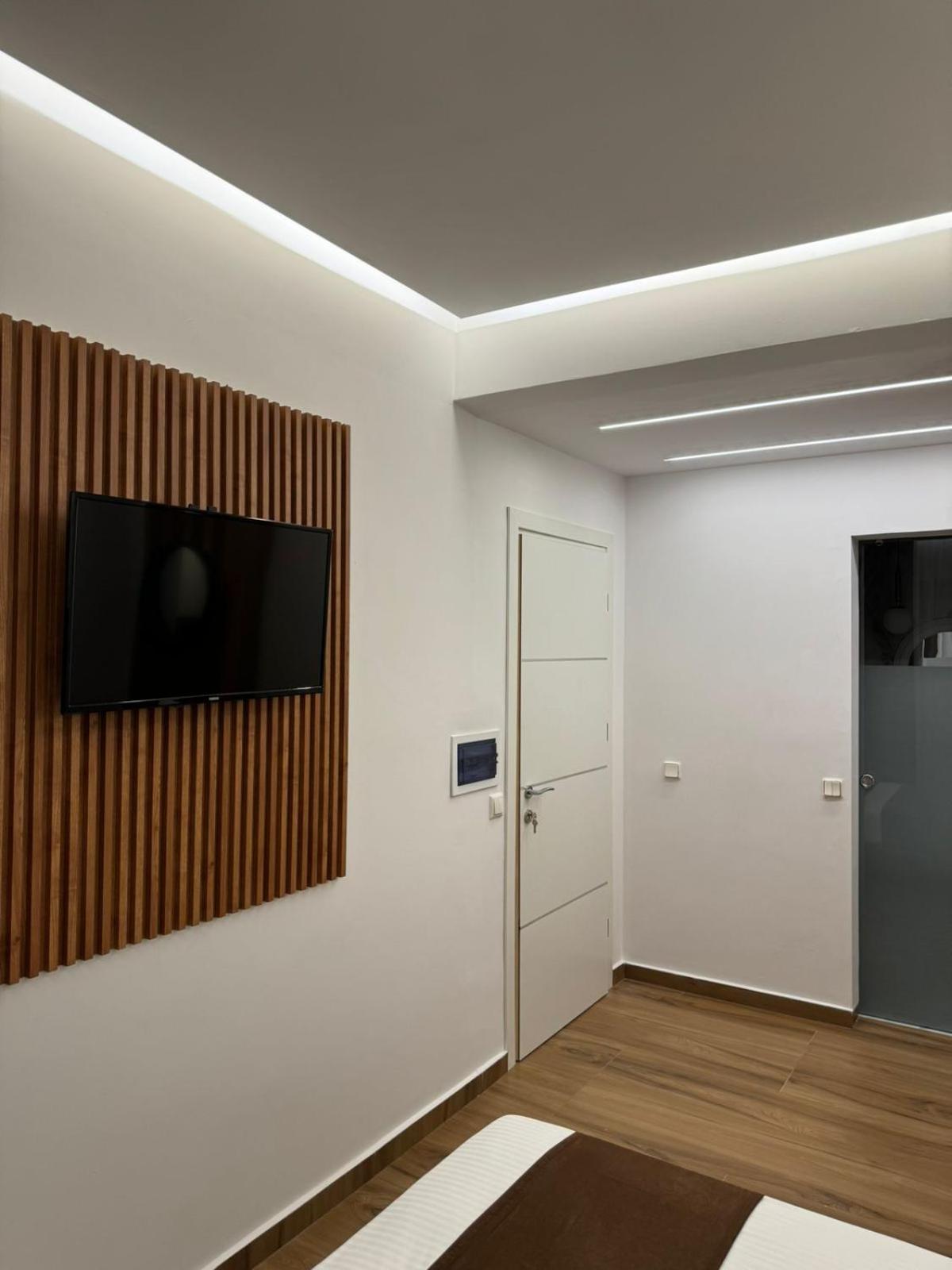 Ansi Paradiso Apartaments Sarande Bagian luar foto