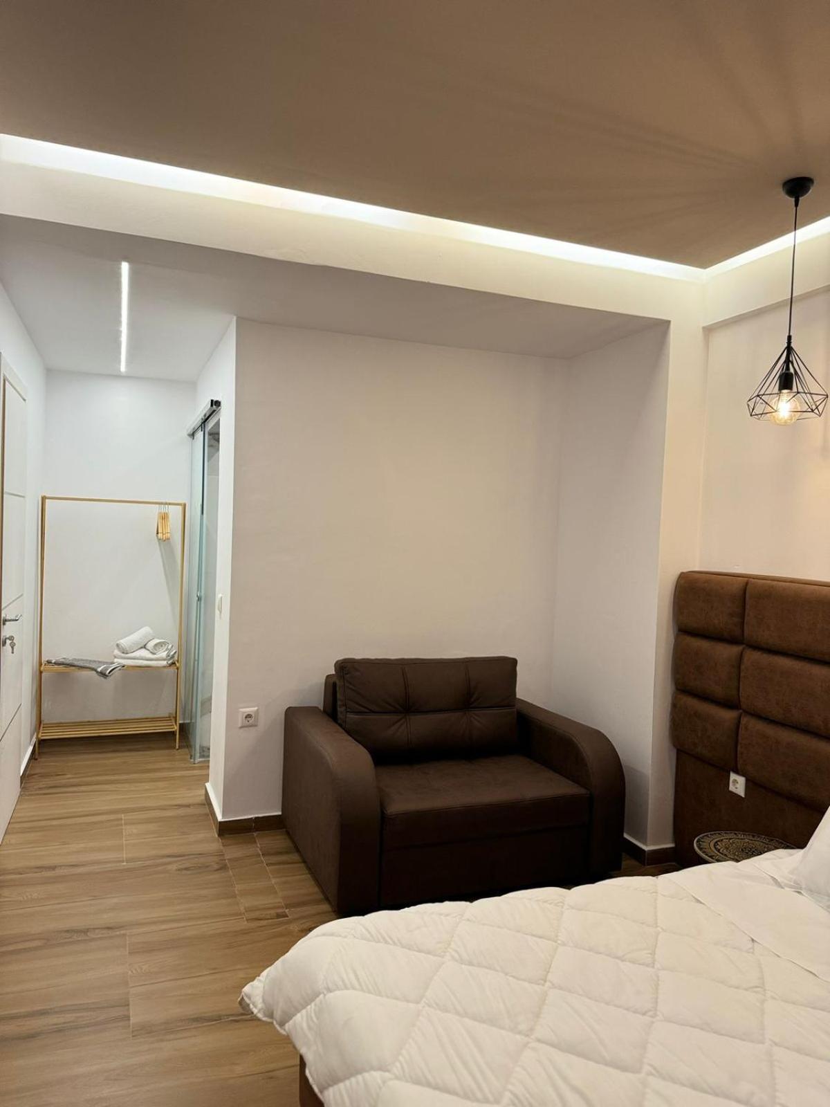 Ansi Paradiso Apartaments Sarande Bagian luar foto